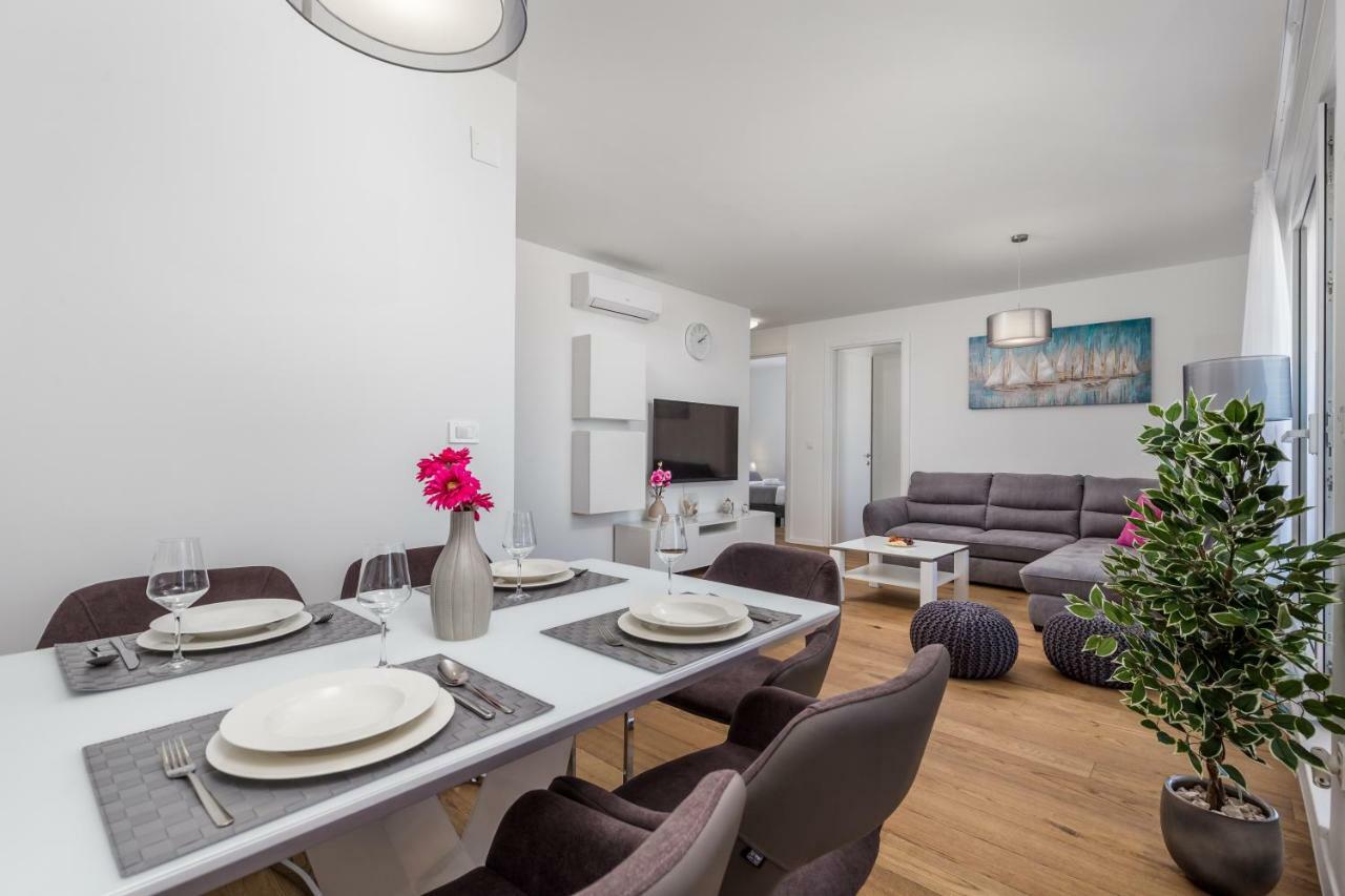 Luxury Apartment Joo & Joo 穆泰尔岛 外观 照片