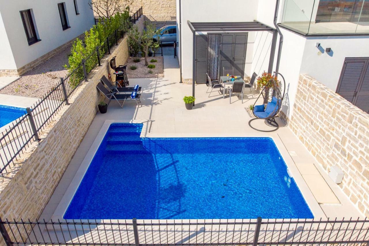 Luxury Apartment Joo & Joo 穆泰尔岛 外观 照片