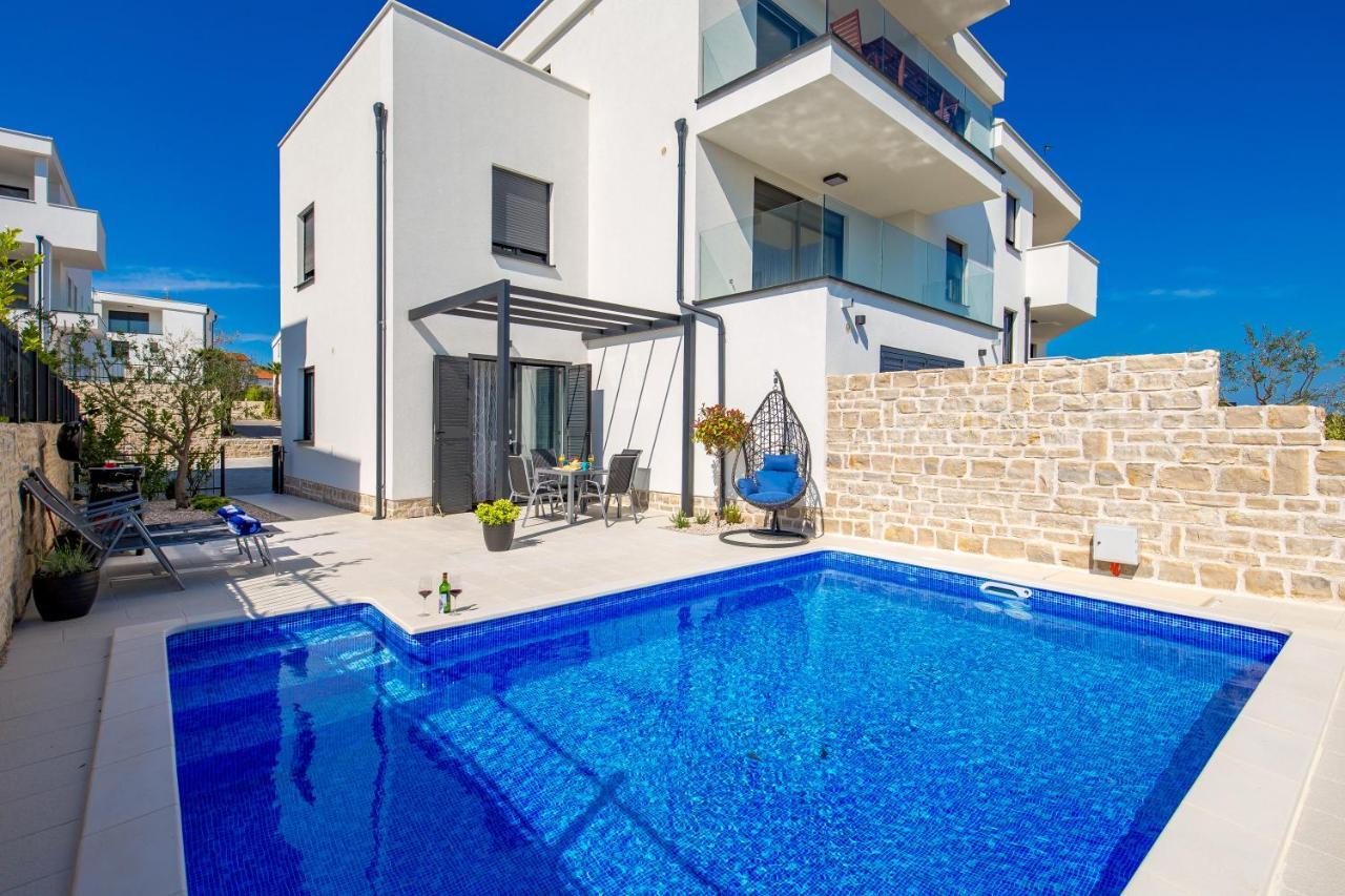 Luxury Apartment Joo & Joo 穆泰尔岛 外观 照片